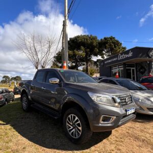 Nissan Frontier XE 2.3 4x4 Manual 2021